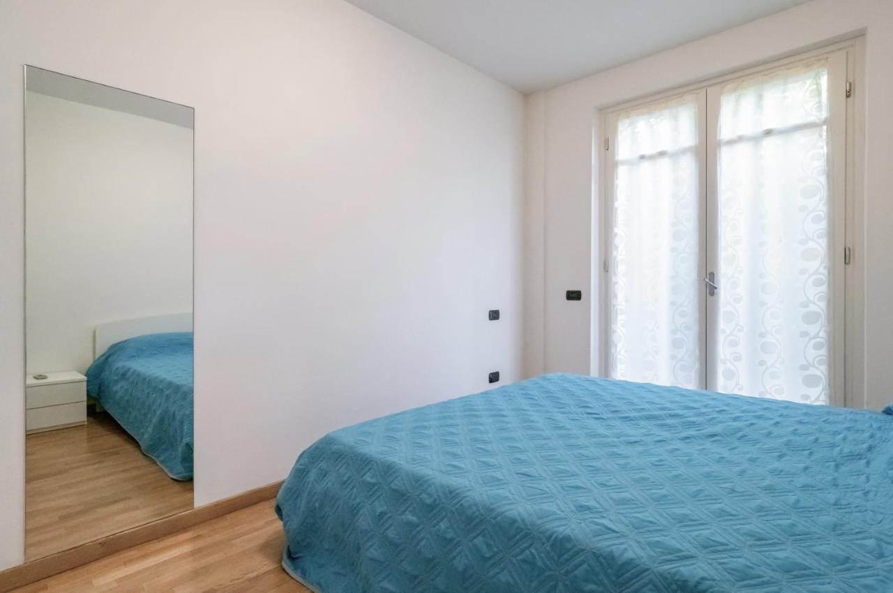 Piana Di Solaro Modern Flat & Swimming Pool Appartement Lerici Buitenkant foto