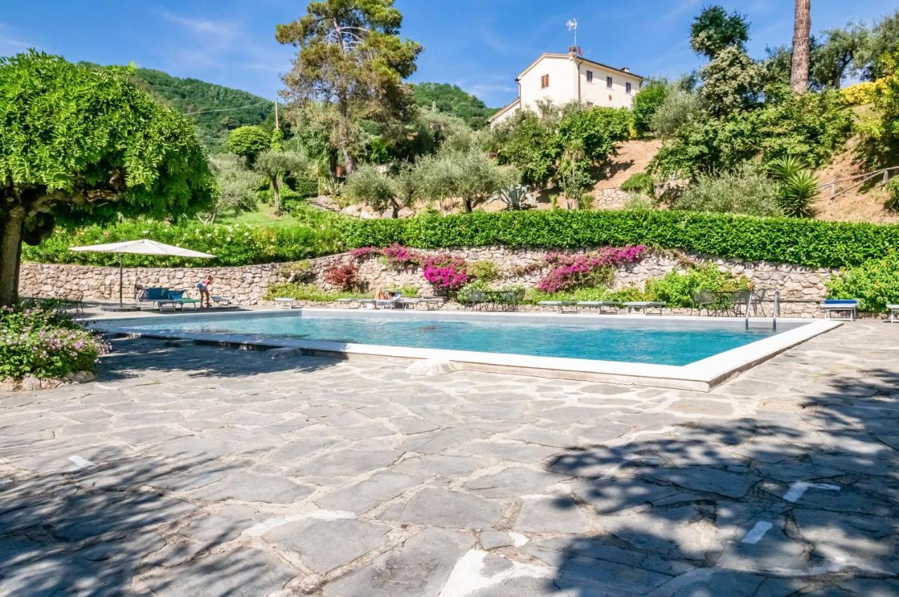 Piana Di Solaro Modern Flat & Swimming Pool Appartement Lerici Buitenkant foto